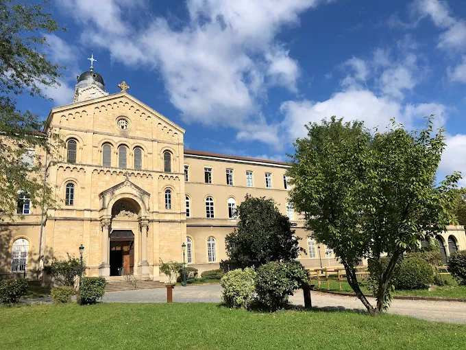 Lycée Mongrès